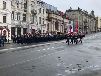 俄罗斯符拉迪沃斯托克举行庆祝卫国战争胜利75周年阅兵式