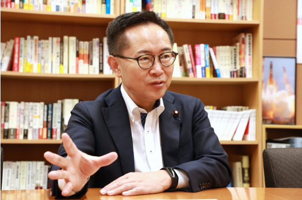 日本前大臣:东京奥运会明年办不了 建议推迟到2024年