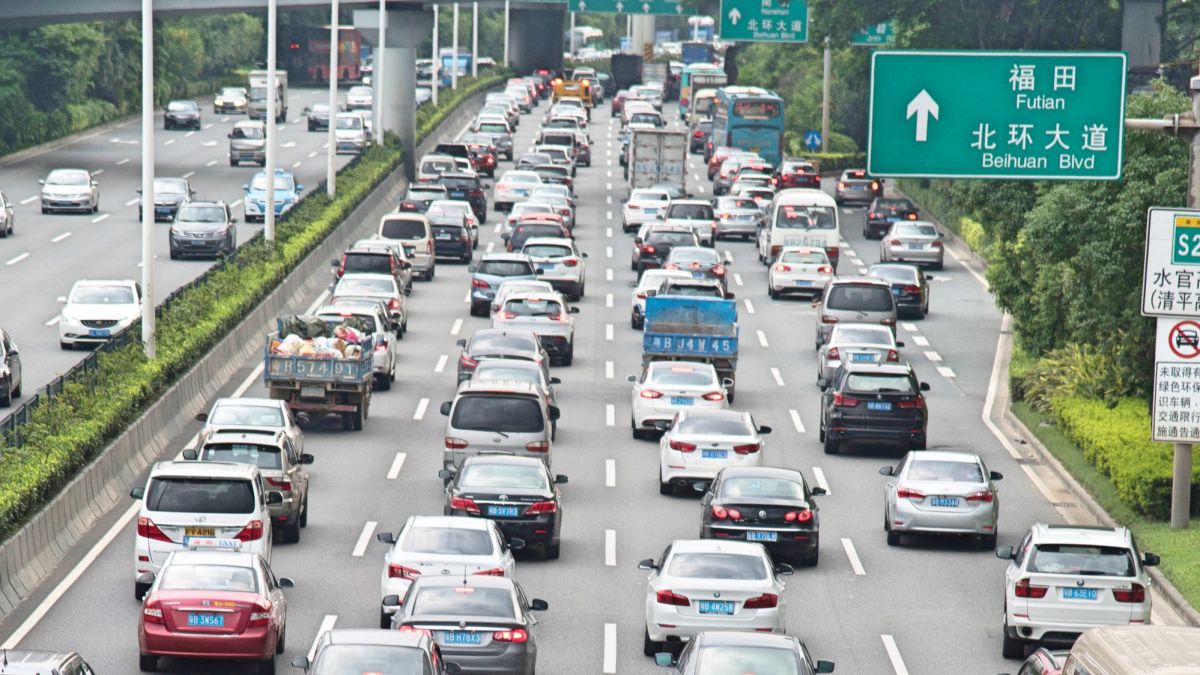 端午假期深圳出行车量376.57万，同比下降25% 