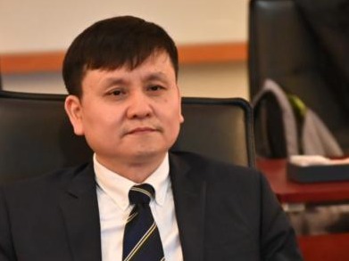 张文宏：无论疫苗到来与否，全球性疫情蔓延情况至少要到年底和明年上半年