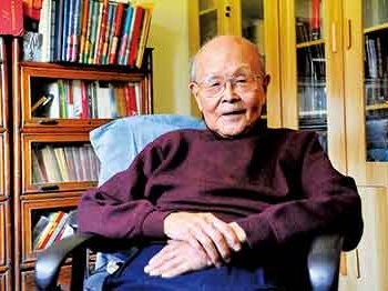 清华“教授们的教授”95岁仍在上课：为祖国健康工作70年，有意思！