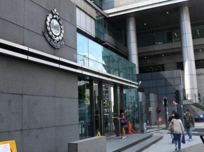 香港12日晚多区出现违法行为，警方拘捕最少35人
