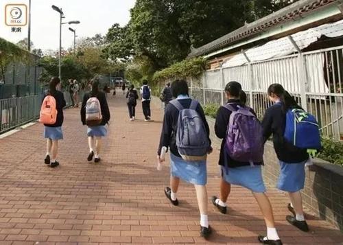 香港中三至中五级学生复课在即  深圳跨境学生家长通关前要做好准备
