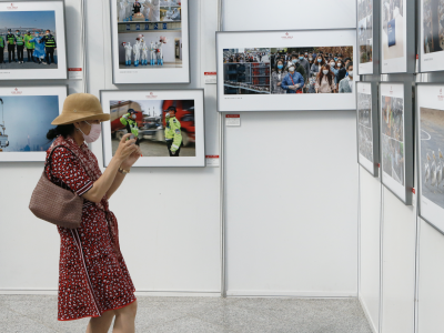 120幅照片致敬最美奋斗者！南山区庆祝深圳经济特区建立40周年摄影展开展