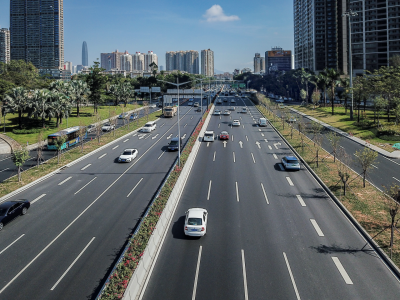 条条大道颜值高，交通出行更顺畅！深圳道路“焕然一新”打造高品质宜行城市  