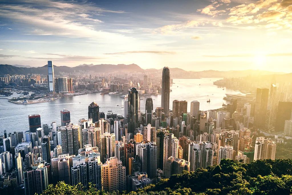 香港商报时评：防疫防暴 加速恢复经济社会正常秩序