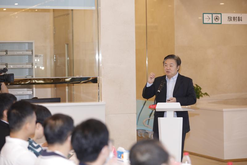 南方医科大学深圳口腔医院（坪山）正式营业 南医大口腔医学院“一哥”出任院长