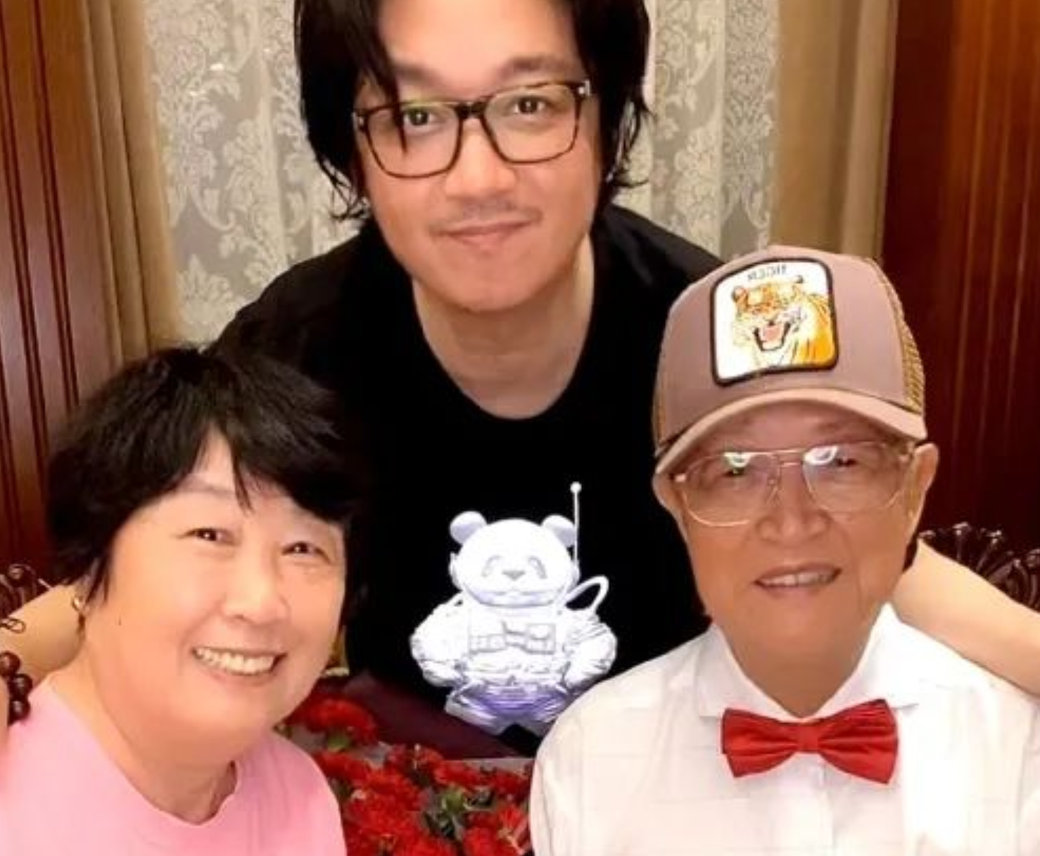 为脑梗父亲在家放血治疗遭质疑 潘粤明道歉