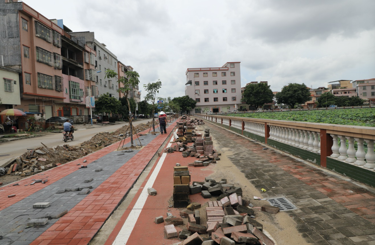 东莞石水口村建设特色街头小景，将丢垃圾变成赏心悦目的事