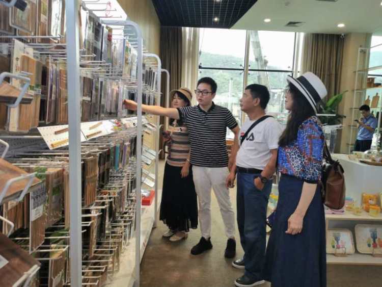 小公筷大文章！ “统一公筷标识”建议“登上”全国两会