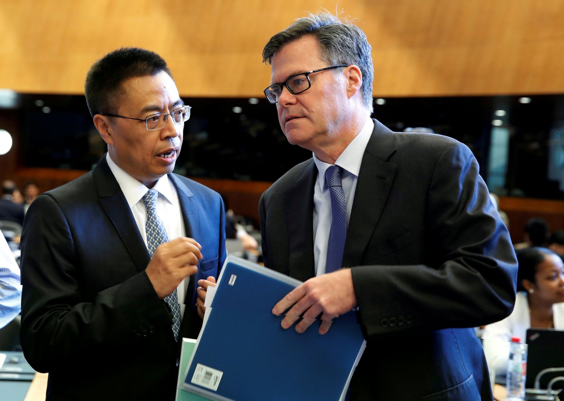 美国延长禁令继续封杀华为和中兴，中方在WTO反击