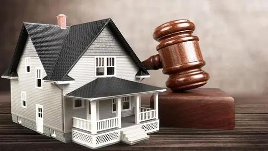 房子归子女，“再婚老伴”没地方住该怎么办？| 民法聊聊看