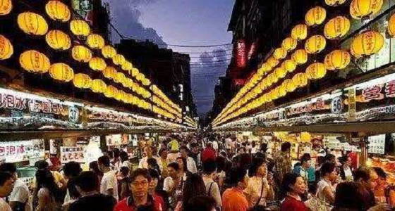 地摊经济催生保险新形式  腾讯微保推出业内首款“地摊保险”