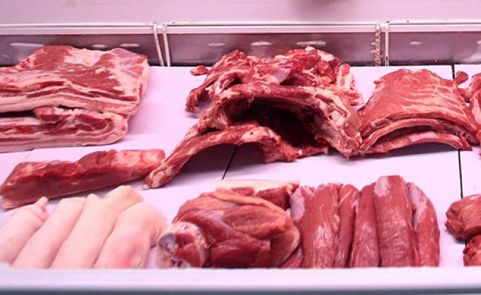 北京岳各庄批发市场延长经营时间，猪肉供应量翻倍