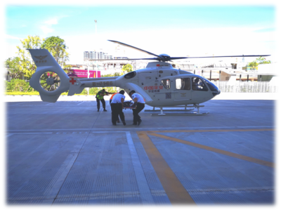 深圳国际会展中心举行火灾事故应急演练及消防技能演示 新型救援直升机打造“空中ICU”