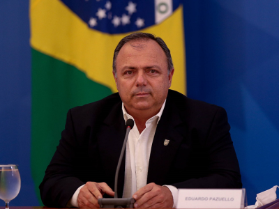 巴西新冠肺炎确诊病例超58万 总统任命临时卫生部长