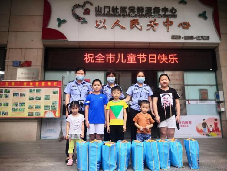 暖心！燕罗为133个网格员家庭送上“六一”礼包