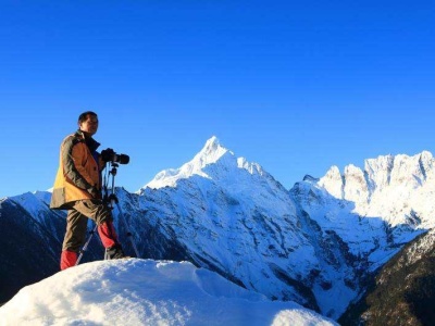“影像攀登者”在珠峰脚下的40多个日日夜夜