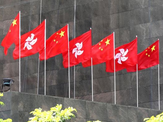 香港商报时评：特区政府应不负重望勇担责任