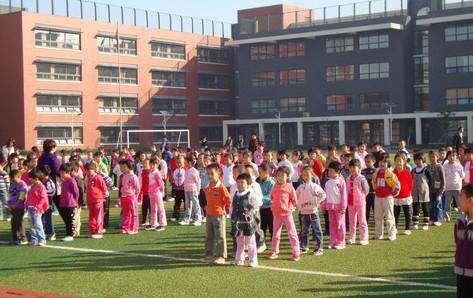 北京中小学9月不能如期开学？官方辟谣