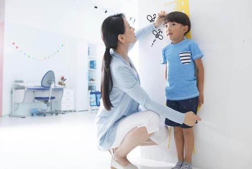 孩子现在高将来一定不矮？关于身高的这些观念都不对