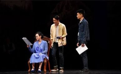 北京人艺带观众复演 正式演出8月开启