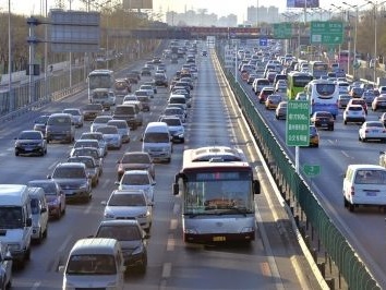 北京市公共交通将恢复正常运营管理 逐步恢复受疫情影响的地面公交线路