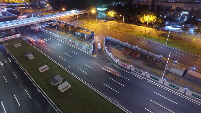 岗厦北枢纽启动附属结构施工 深南大道南北侧主路恢复通行
