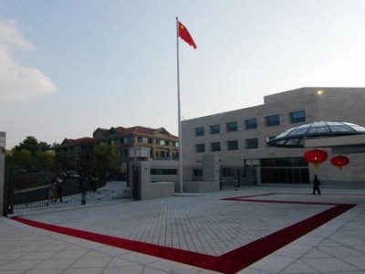 外交部和中国驻美使领馆提醒在美中国留学人员：加强安全防范
