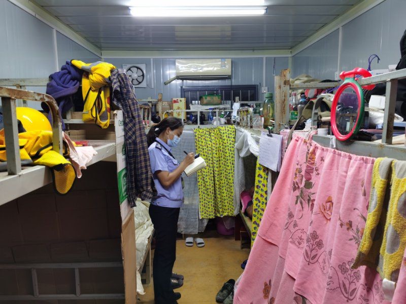 凤凰网格员协助公安部门 抓获在逃16年犯罪嫌疑人