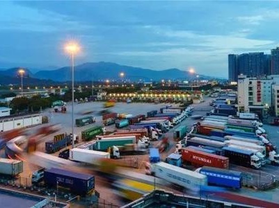 深圳勇夺外贸出口半程冠军的“海关要素”