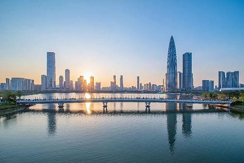 数字经济的深圳实践： 发展历程与经验启示