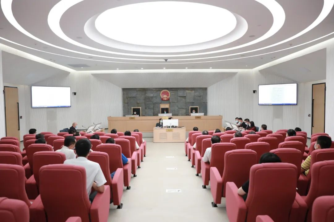 听审学法！深圳近40名局级领导干部旁听行政诉讼案件审理