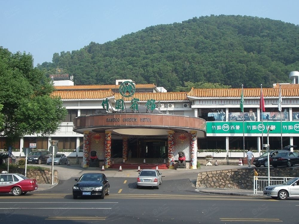 竹园宾馆人事改革送走“铁饭碗”  
