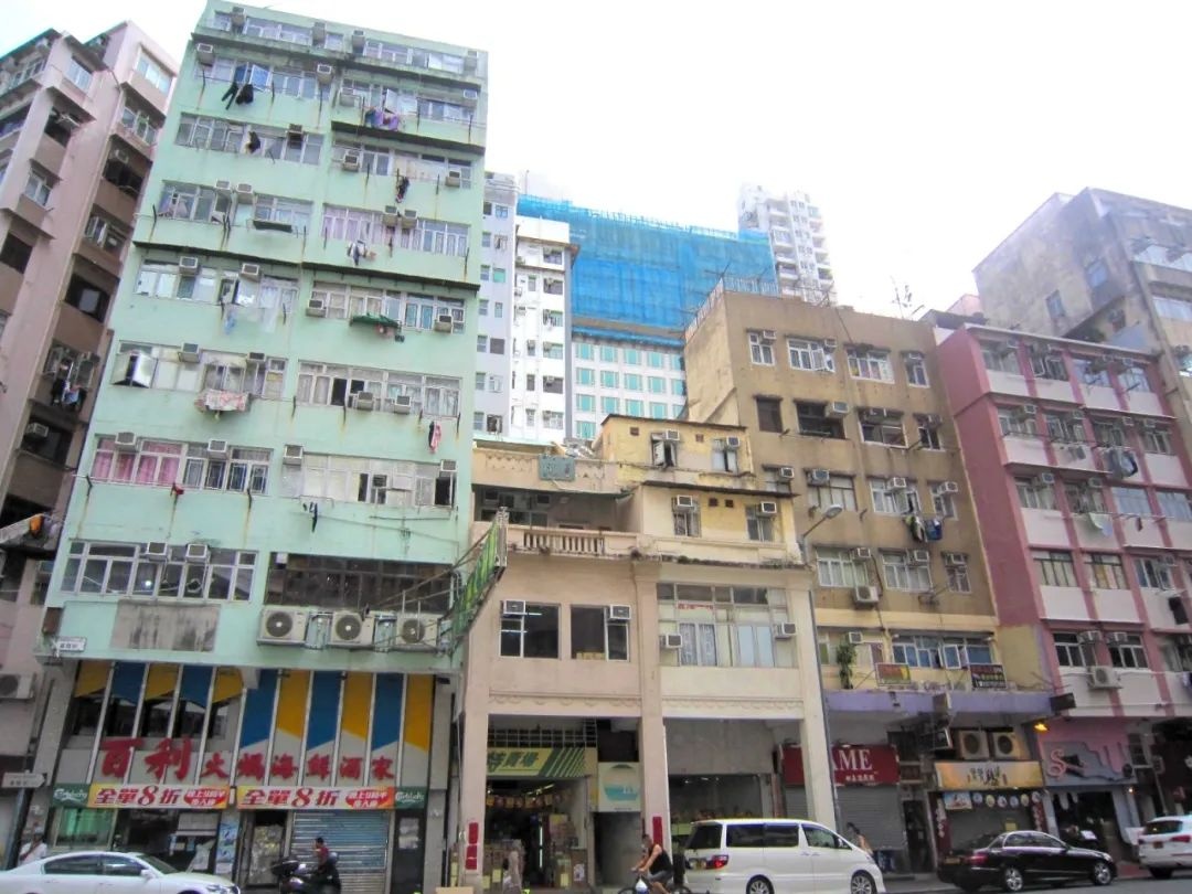 香港旺区现“弃租潮” 疫情下“铺王”也撑不住了？