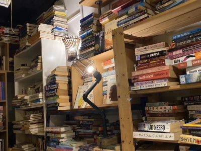 深圳阅读空间漫游指南｜隐藏在蛇口的独立二手书店