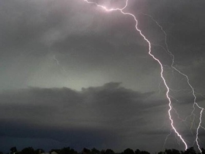 印度北部遭遇雷电暴雨天气，46人因雷击死亡