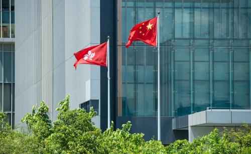 香港商报时评：香港国安法实施 市场投下信心票