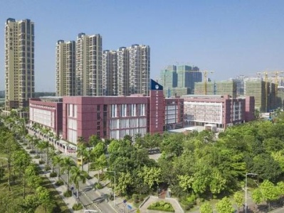 深圳市47所普高同日举行自主招生  重点考查创新潜质或学科专长