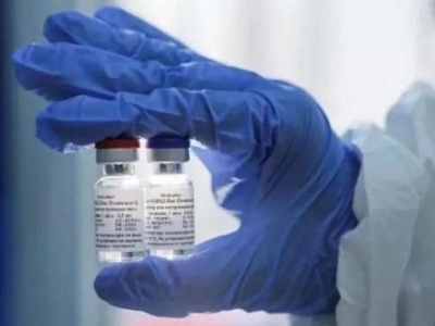 俄工贸部长：年底前俄新冠疫苗月产量将达150万至200万剂