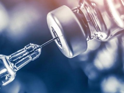 英国向强生集团和诺瓦瓦克斯医药订购9000万剂新冠疫苗