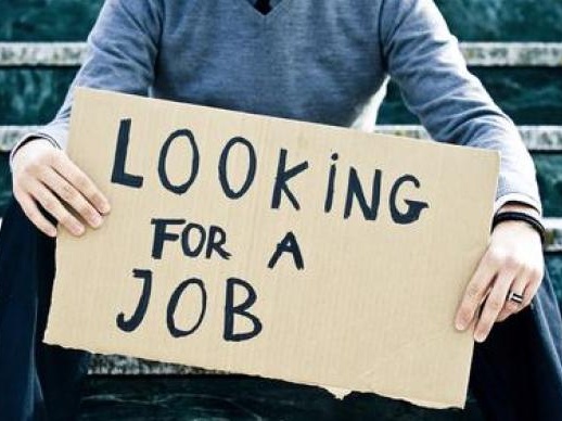 美国上周初请失业金人数降至96万人，疫情以来首次低于百万