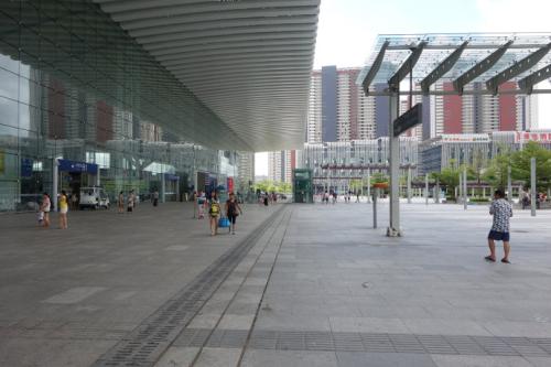 受台风“黑格比”影响  8月3日深圳北站部分列车停运