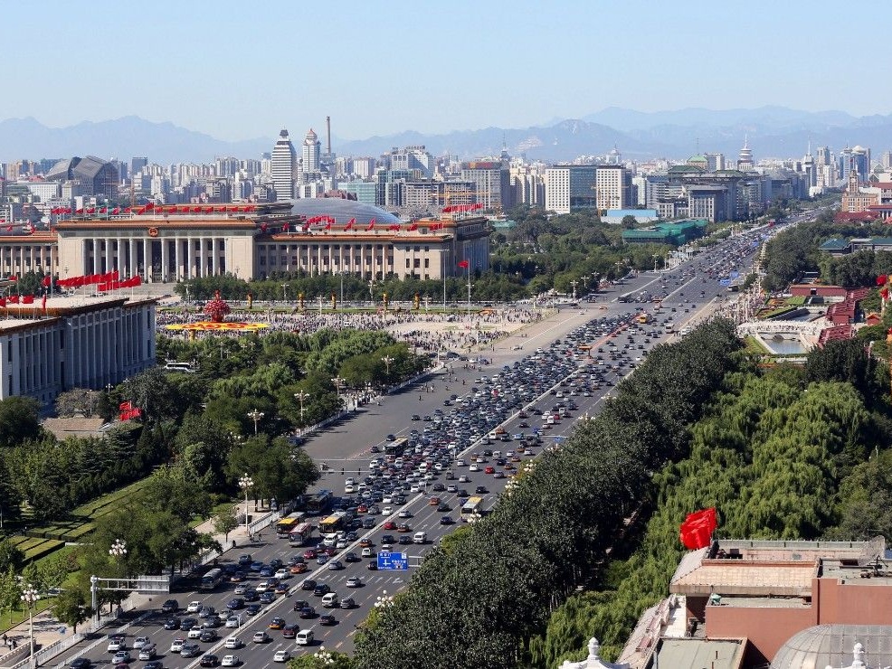 北京：故宫周边、学校医院等9类区域拟禁设商业户外广告设施