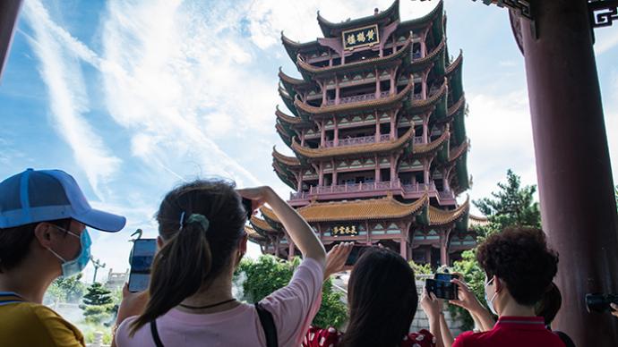 武汉文旅局向市民发倡议：双休日的热门景区优先留给外地游客