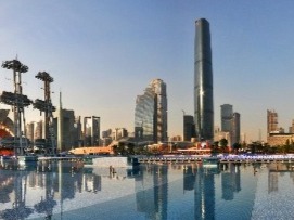 广州：推动综合城市功能出新出彩迈出更大步伐