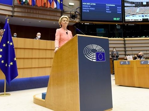 冯德莱恩发表欧盟年度国情咨文，称英国仍有无协议脱欧风险