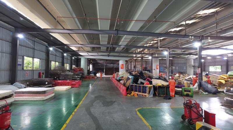 废旧家具、织物去哪儿了？ 集中回收再细分处理让废旧家具、织物变废为宝 