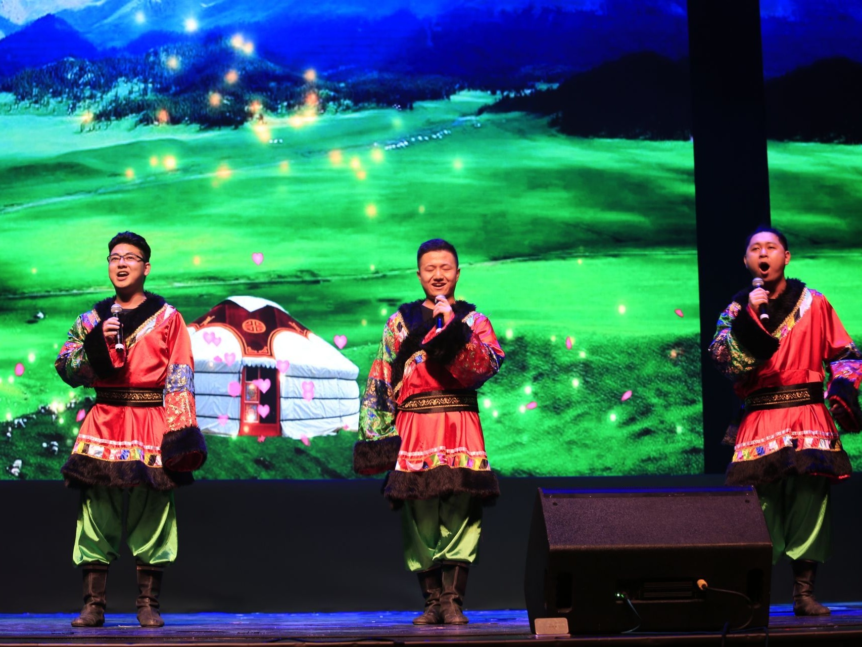 第二届“中国传统民歌新人新唱歌手大奖赛”开始报名啦！