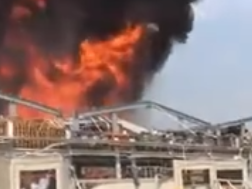 俄媒：无人在黎巴嫩贝鲁特港今日大火中丧生